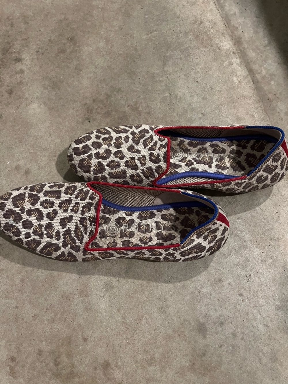 Rothy's Desert Cat Slip-On Flats with Red & Blue Trim - Picture 4 of 8